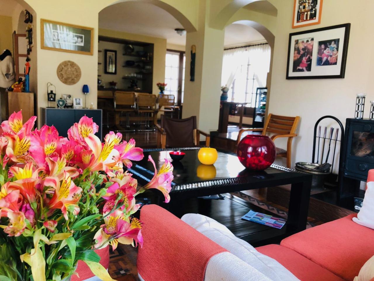 Hotel Boutique La Casa De Margarita Cochabamba Kültér fotó